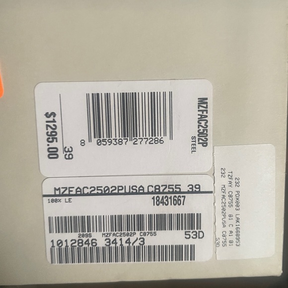 Brunello Cucinelli Monili Metallic Leather Mules - Picture 8 of 8